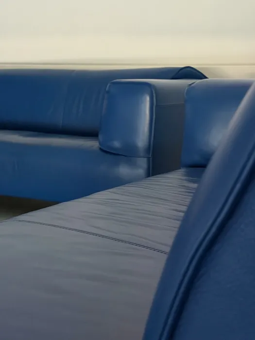 Bert Plantagie bank en chaise longue, blauw leer — Bank (foto 12)