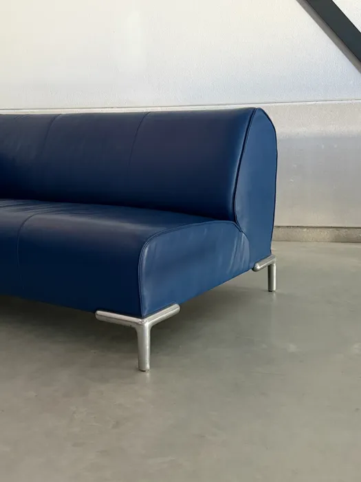 Bert Plantagie bank en chaise longue, blauw leer — Bank (foto 9)