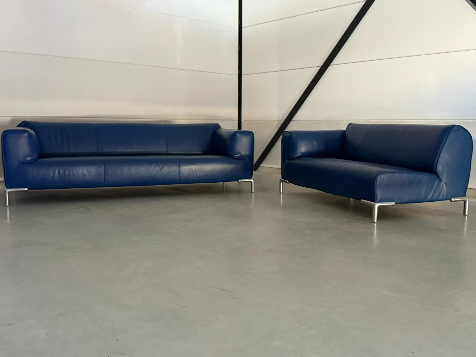 Bert Plantagie bank en chaise longue, blauw leer — Bank