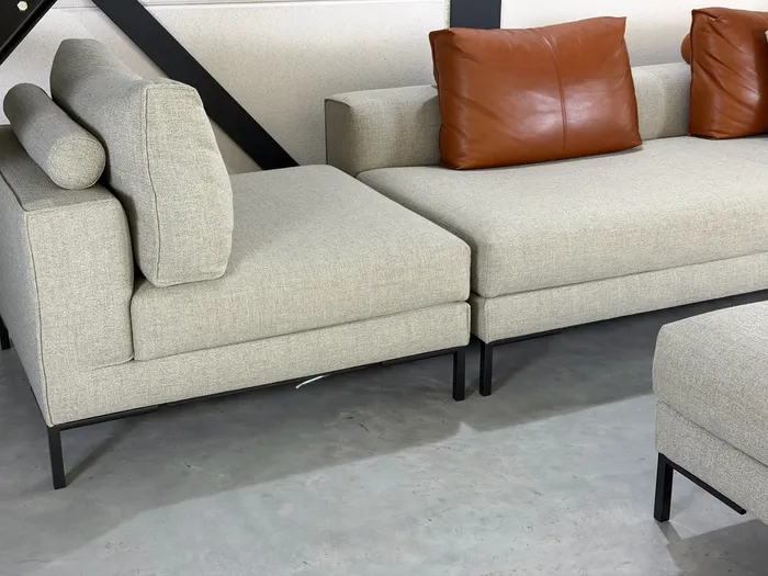 Design on Stock Aikon Lounge, zandgrijs, met poef — Bank (foto 8)