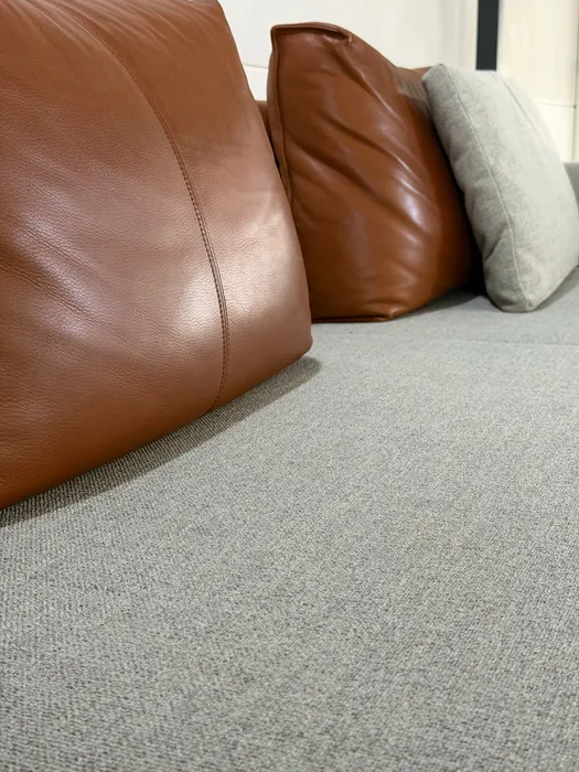 Design on Stock Aikon Lounge, zandgrijs, met poef — Bank (foto 10)