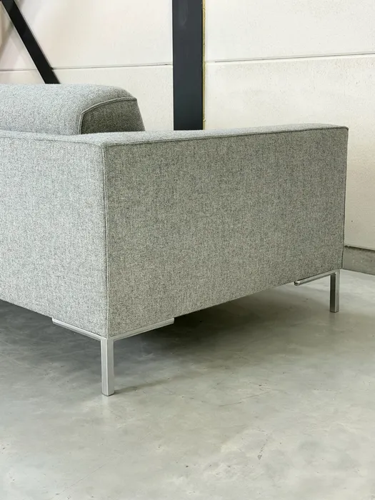 Design on Stock Aikon 4-Sitzer Sofa, Hellgrau — Sofa (Foto 6)