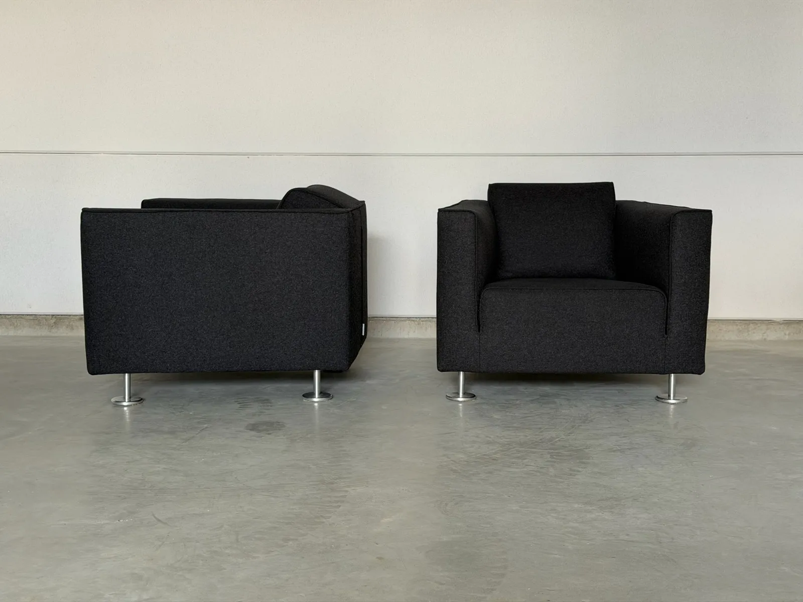 Design on Stock Blizz Sessel, dunkelgrauer Stoff — Sessel