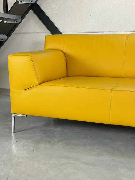 Design on Stock Bloq 3-Sitzer-Sofa, ockergelbes Leder — Sofa (Foto 5)