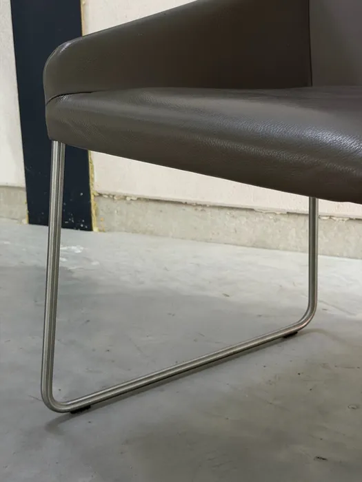 Design on Stock Vico Esszimmerstühle (6er-Set), graubraunes Leder — Stuhl (Foto 11)