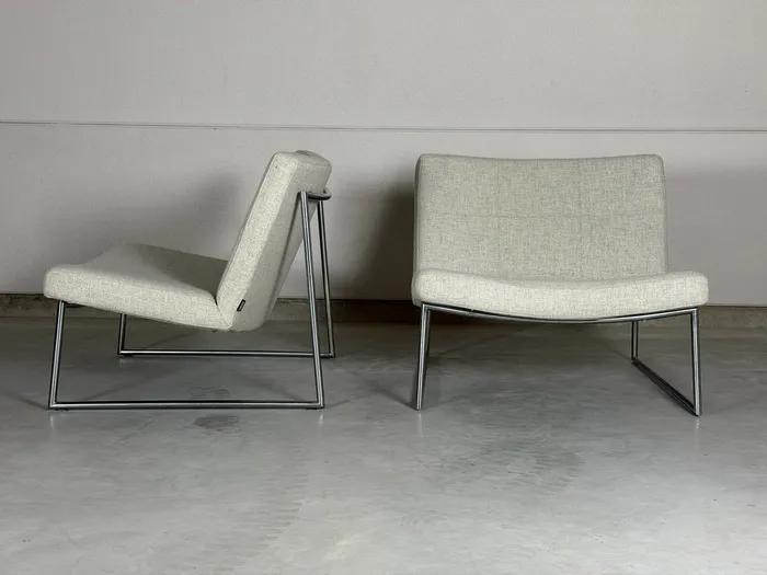 Harvink Hebbes fauteuils, lichtgrijs gemêleerde stof — Fauteuil (foto 1)