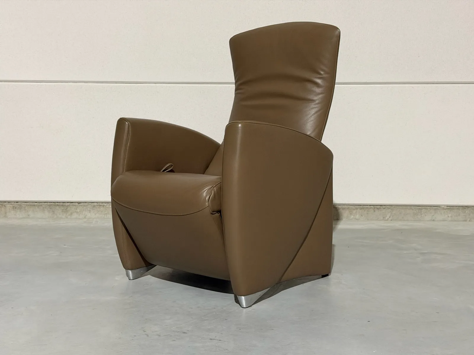 Jori Vinci relaxfauteuil, Celia Mokka leer — Fauteuil