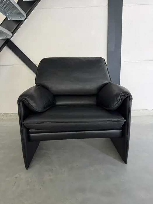 Leolux Bora Beta Sessel mit Hocker — Sessel (Foto 2)