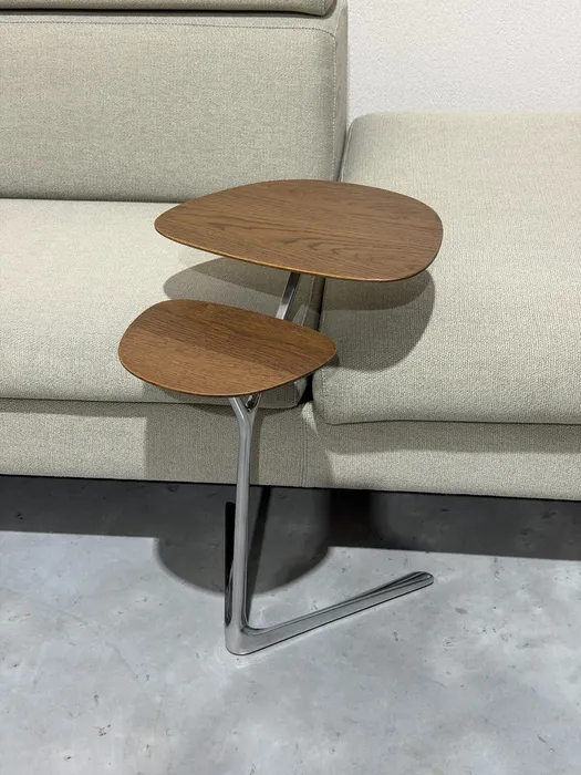 Leolux Portello bijzettafel, eiken — Tafel (foto 4)