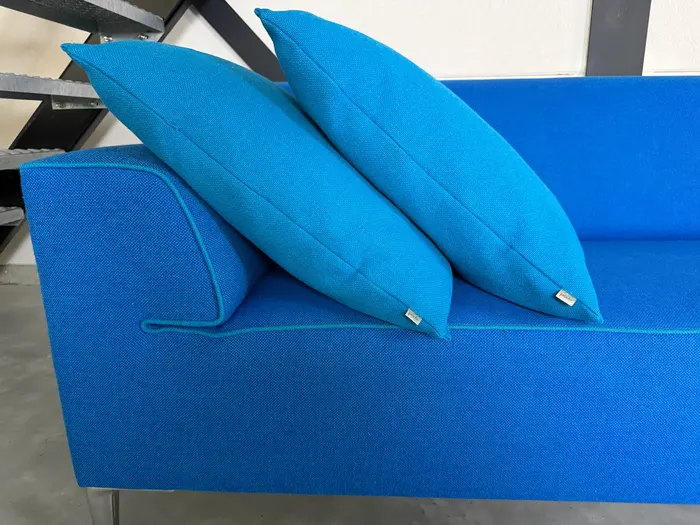 Pode Edit 3,5-zitsbank, Electric Blue — Bank (foto 12)