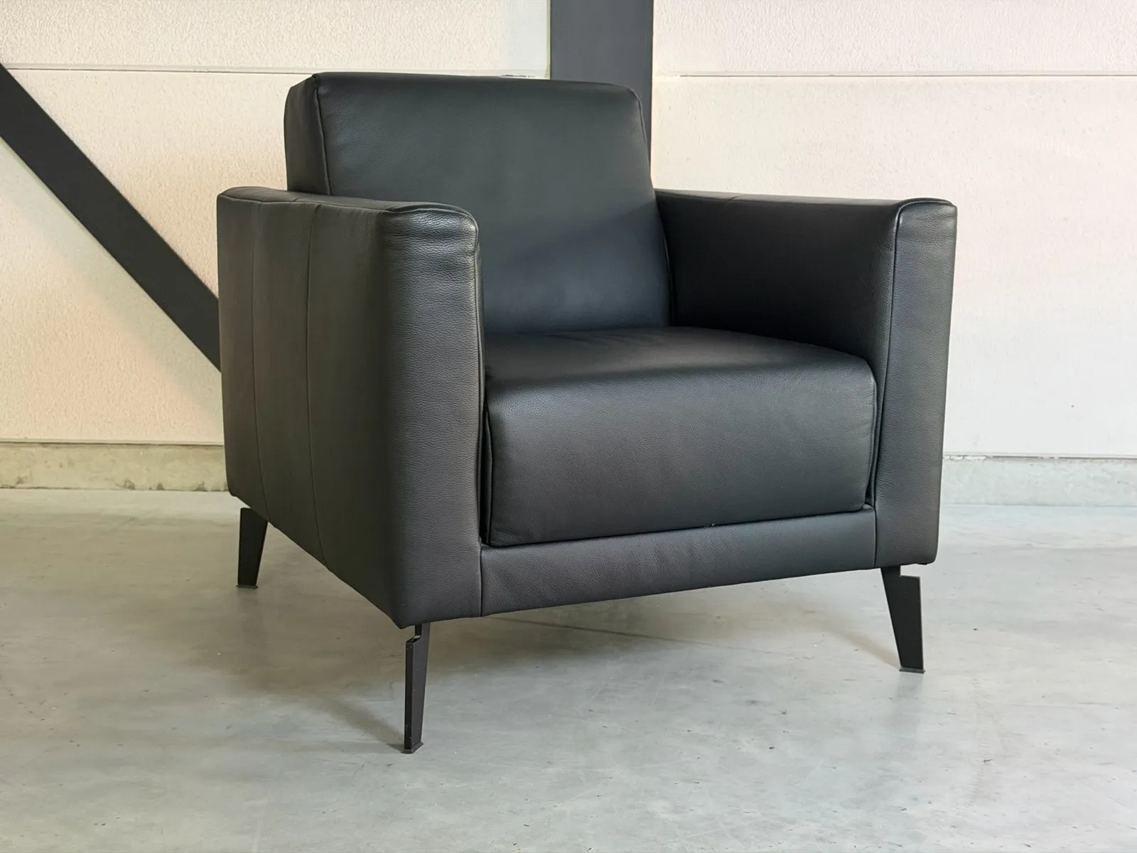 Rolf Benz Freistil 141 Sessel, schwarzes Leder — Sessel